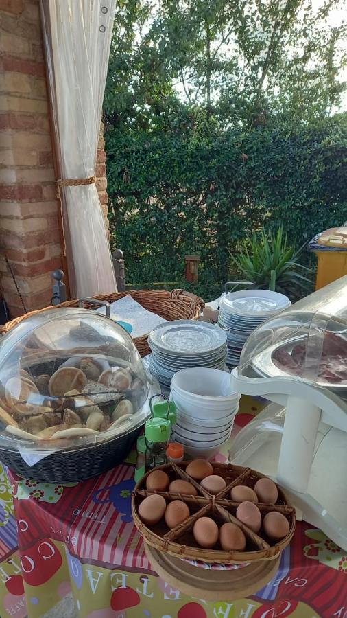 Casale Papa Country Village Loreto Dış mekan fotoğraf