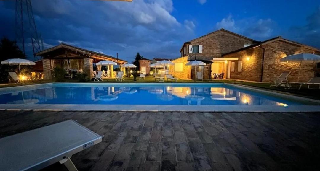 Casale Papa Country Village Loreto Dış mekan fotoğraf