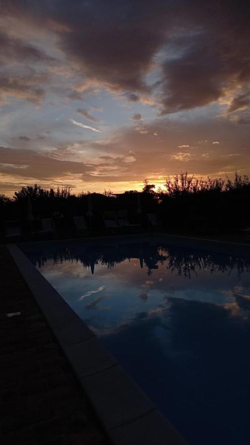 Casale Papa Country Village Loreto Dış mekan fotoğraf