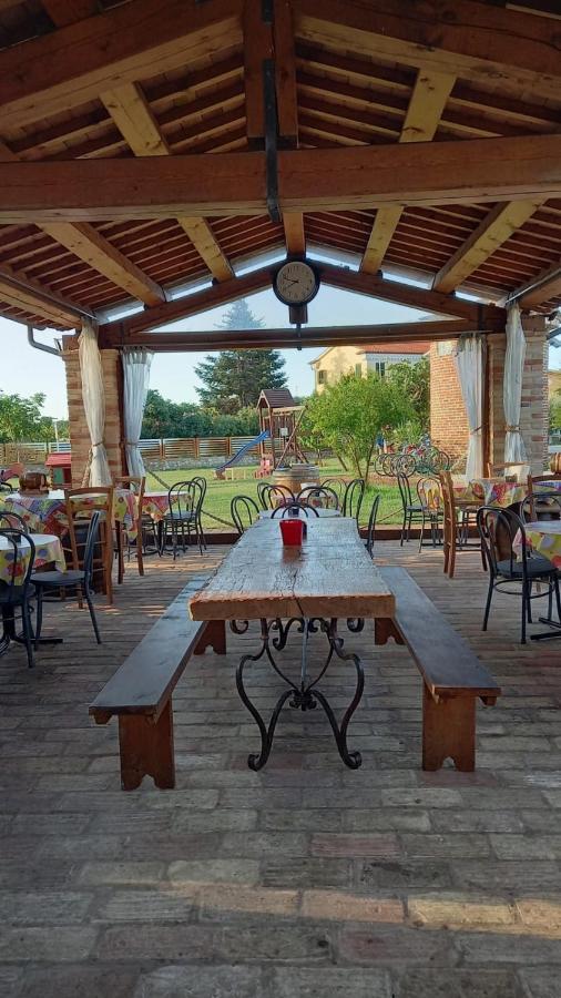 Casale Papa Country Village Loreto Dış mekan fotoğraf