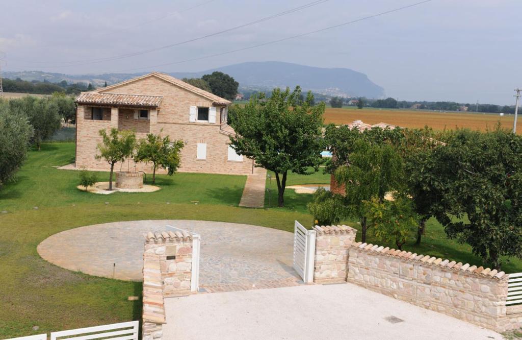 Casale Papa Country Village Loreto Dış mekan fotoğraf