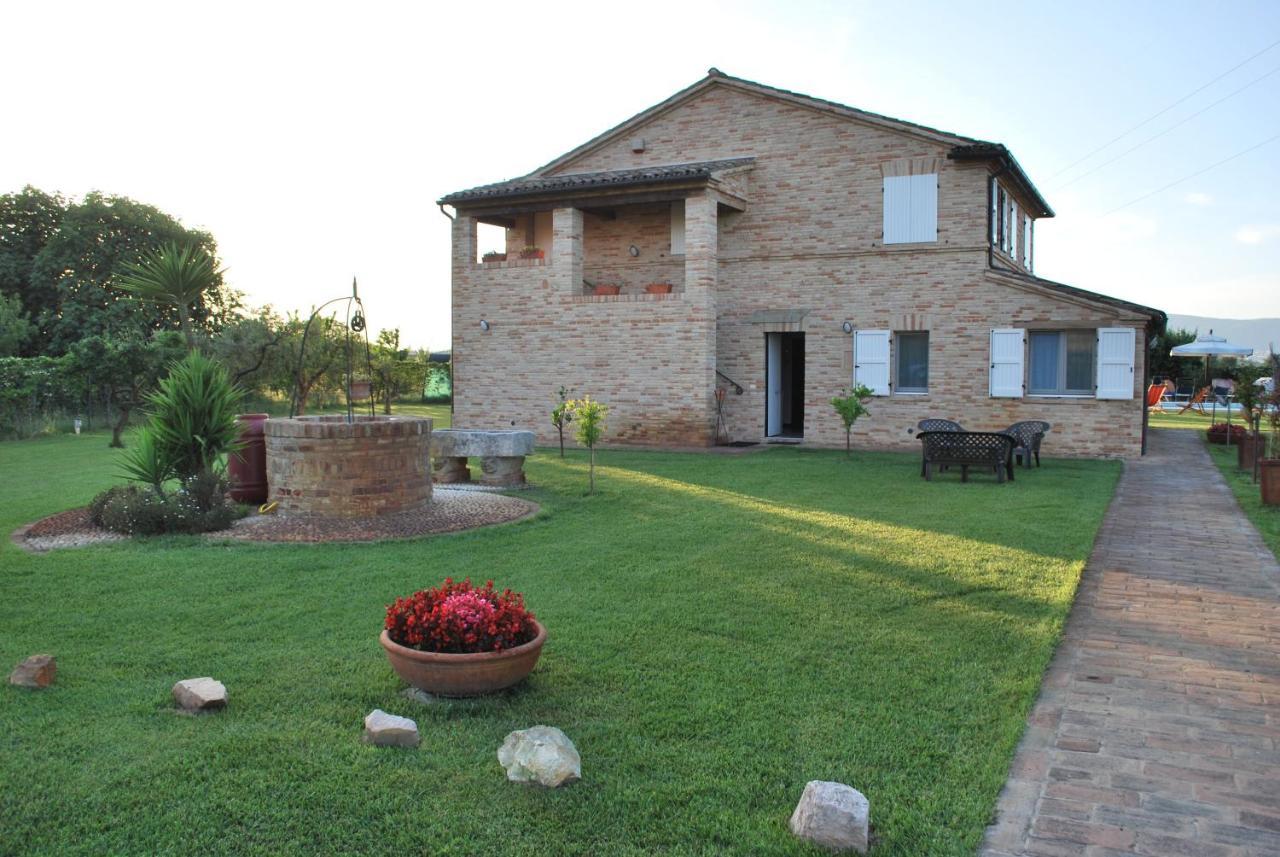 Casale Papa Country Village Loreto Dış mekan fotoğraf